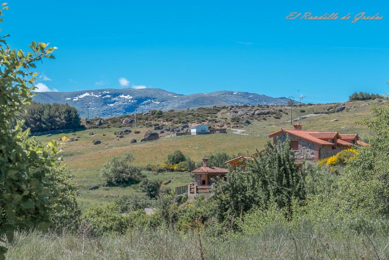 El Rondillo De Gredos Guest House Hoyos del Collado Luaran gambar